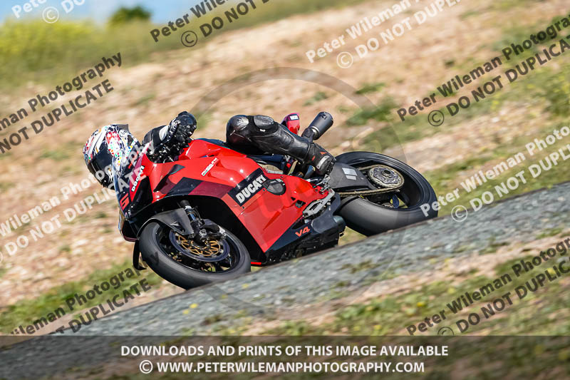 cadwell no limits trackday;cadwell park;cadwell park photographs;cadwell trackday photographs;enduro digital images;event digital images;eventdigitalimages;no limits trackdays;peter wileman photography;racing digital images;snetterton;snetterton no limits trackday;snetterton photographs;snetterton trackday photographs;trackday digital images;trackday photos